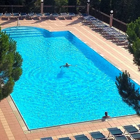 Hotel Ambasciatori-3